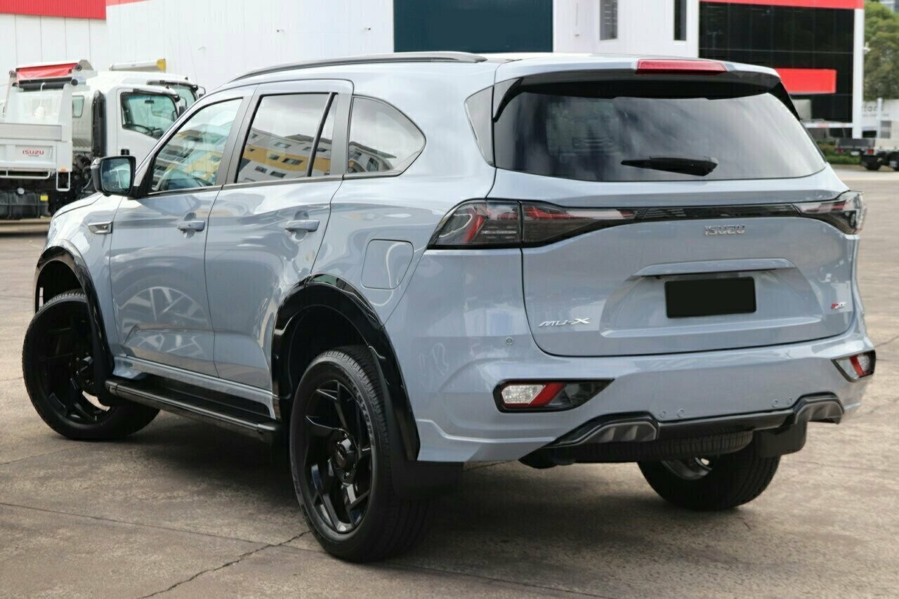 Isuzu Mu-x image 3