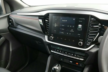 https://vehicle-cdn.autoleague.cloud/14189_960071085_10.jpg