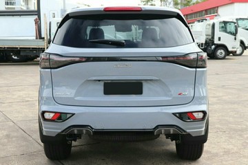 https://vehicle-cdn.autoleague.cloud/14189_960071085_18.jpg