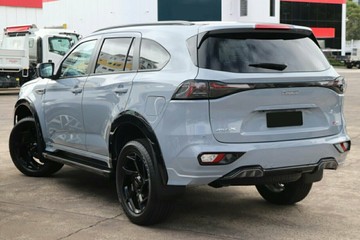 https://vehicle-cdn.autoleague.cloud/14189_960071085_3.jpg