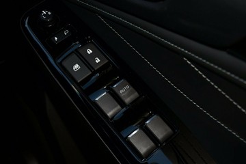https://vehicle-cdn.autoleague.cloud/14189_960071621_15.jpg