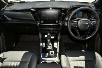 https://vehicle-cdn.autoleague.cloud/14189_960071621_6.jpg