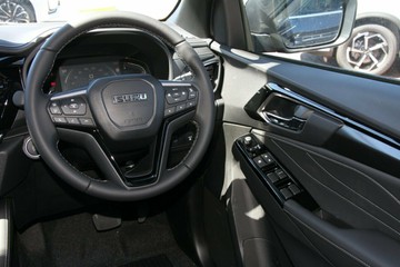 https://vehicle-cdn.autoleague.cloud/14189_960071629_7.jpg