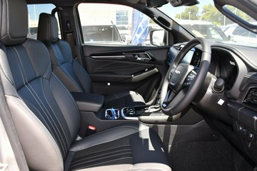 https://vehicle-cdn.autoleague.cloud/14189_960071659_10.jpg