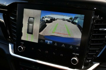 https://vehicle-cdn.autoleague.cloud/14189_960071659_14.jpg