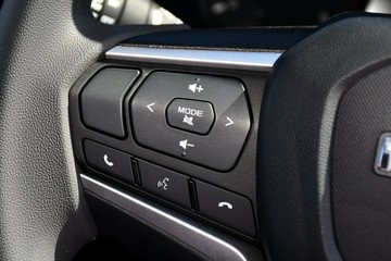 https://vehicle-cdn.autoleague.cloud/14189_960071867_14.jpg