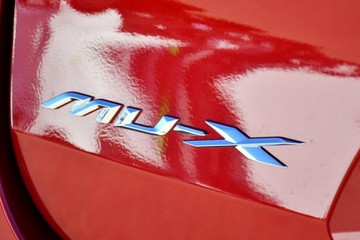 https://vehicle-cdn.autoleague.cloud/14189_960071867_20.jpg