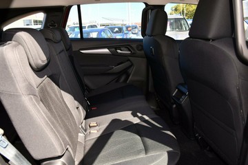 https://vehicle-cdn.autoleague.cloud/14189_960071867_8.jpg
