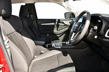 https://vehicle-cdn.autoleague.cloud/14189_960071867_9.jpg