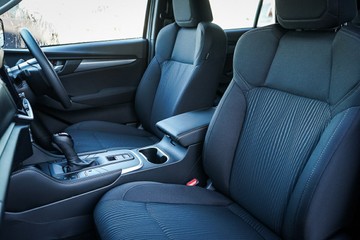 https://vehicle-cdn.autoleague.cloud/14189_960071896_23.jpg