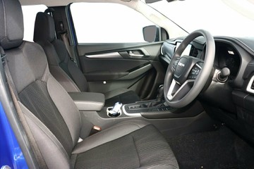 https://vehicle-cdn.autoleague.cloud/14189_960071962_9.jpg
