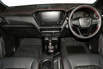 https://vehicle-cdn.autoleague.cloud/14189_960140209_6.jpg