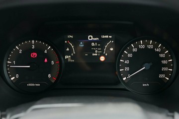 https://vehicle-cdn.autoleague.cloud/14189_960142683_10.jpg