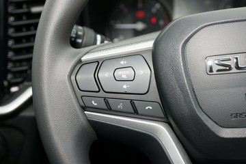 https://vehicle-cdn.autoleague.cloud/14189_960142683_13.jpg