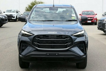 https://vehicle-cdn.autoleague.cloud/14189_960142683_17.jpg