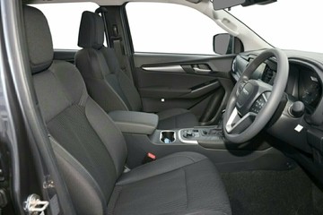 https://vehicle-cdn.autoleague.cloud/14189_960142683_9.jpg