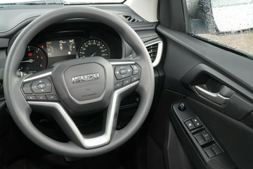 https://vehicle-cdn.autoleague.cloud/14189_960142845_6.jpg