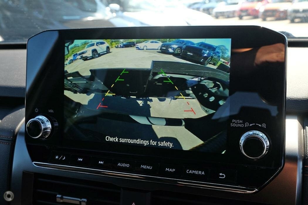 Mitsubishi Triton image 2