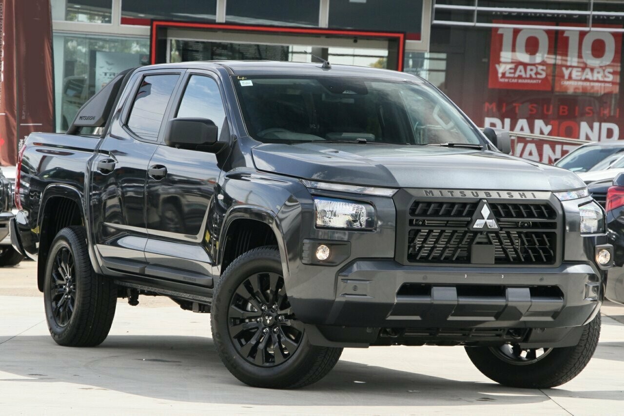 Mitsubishi Triton image 1