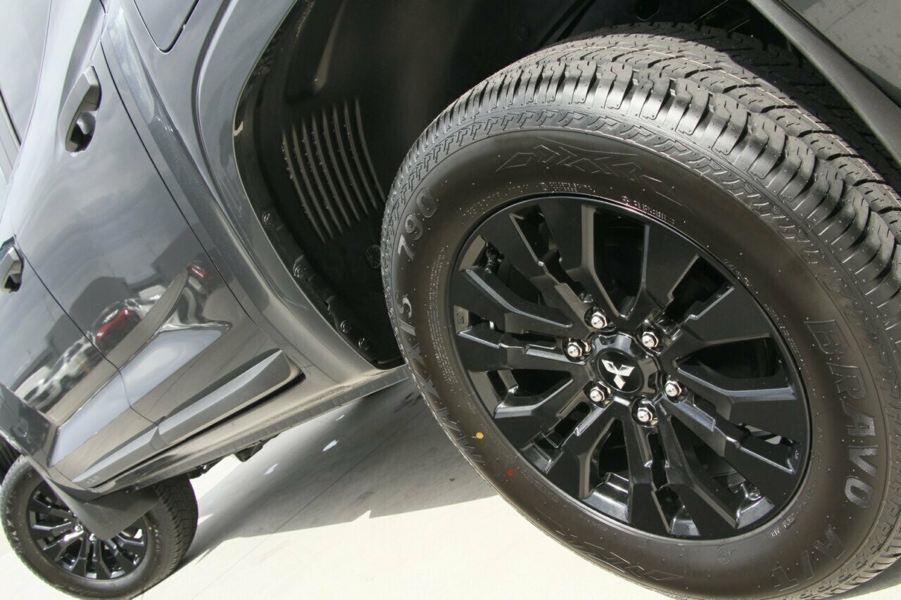 Mitsubishi Triton image 4