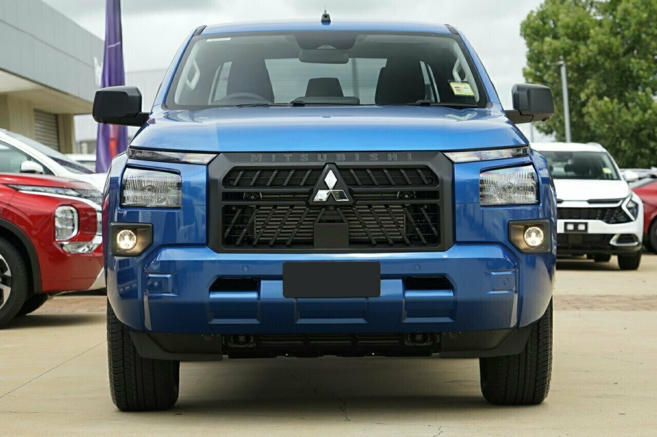 Mitsubishi Triton image 4