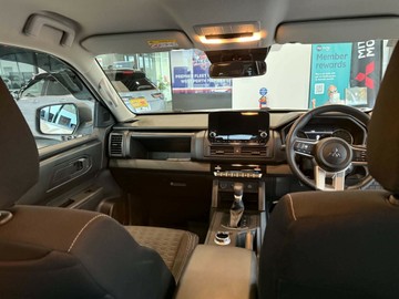 https://vehicle-cdn.autoleague.cloud/14470_118156_11.jpg