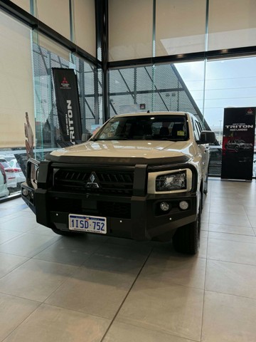 https://vehicle-cdn.autoleague.cloud/14470_118156_15.jpg