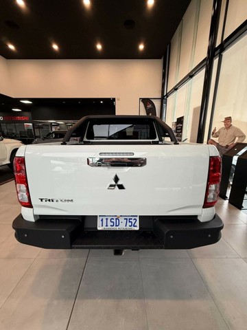 https://vehicle-cdn.autoleague.cloud/14470_118156_5.jpg