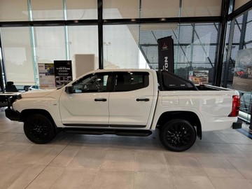 https://vehicle-cdn.autoleague.cloud/14470_118156_8.jpg