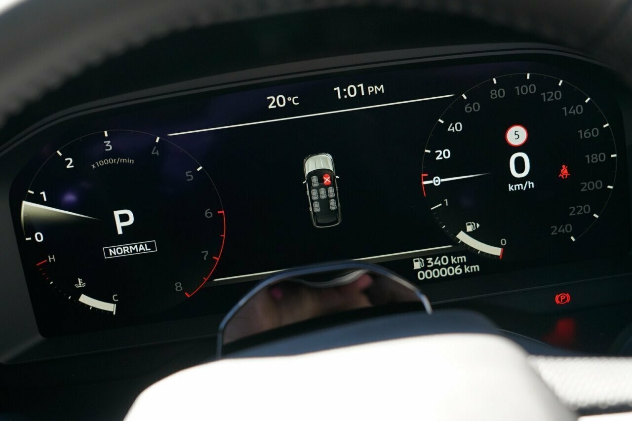 Mitsubishi Outlander image 4