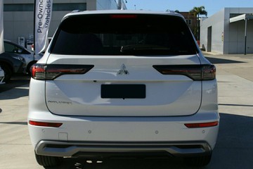 https://vehicle-cdn.autoleague.cloud/14470_118441_18.jpg