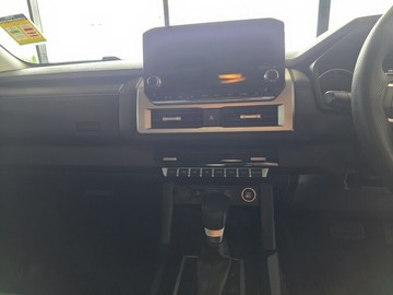https://vehicle-cdn.autoleague.cloud/14470_118446_10.jpg
