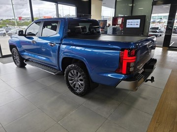 https://vehicle-cdn.autoleague.cloud/14470_118446_4.jpg