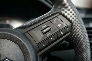 https://vehicle-cdn.autoleague.cloud/14470_118619_16.jpg