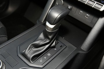 https://vehicle-cdn.autoleague.cloud/14470_118619_18.jpg