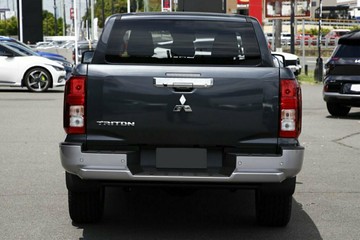 https://vehicle-cdn.autoleague.cloud/14470_118619_5.jpg