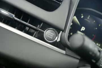 https://vehicle-cdn.autoleague.cloud/14470_118717_12.jpg
