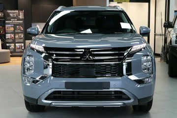 https://vehicle-cdn.autoleague.cloud/14470_118737_17.jpg