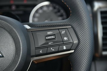 https://vehicle-cdn.autoleague.cloud/14470_118799_14.jpg