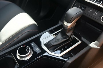 https://vehicle-cdn.autoleague.cloud/14470_118799_15.jpg