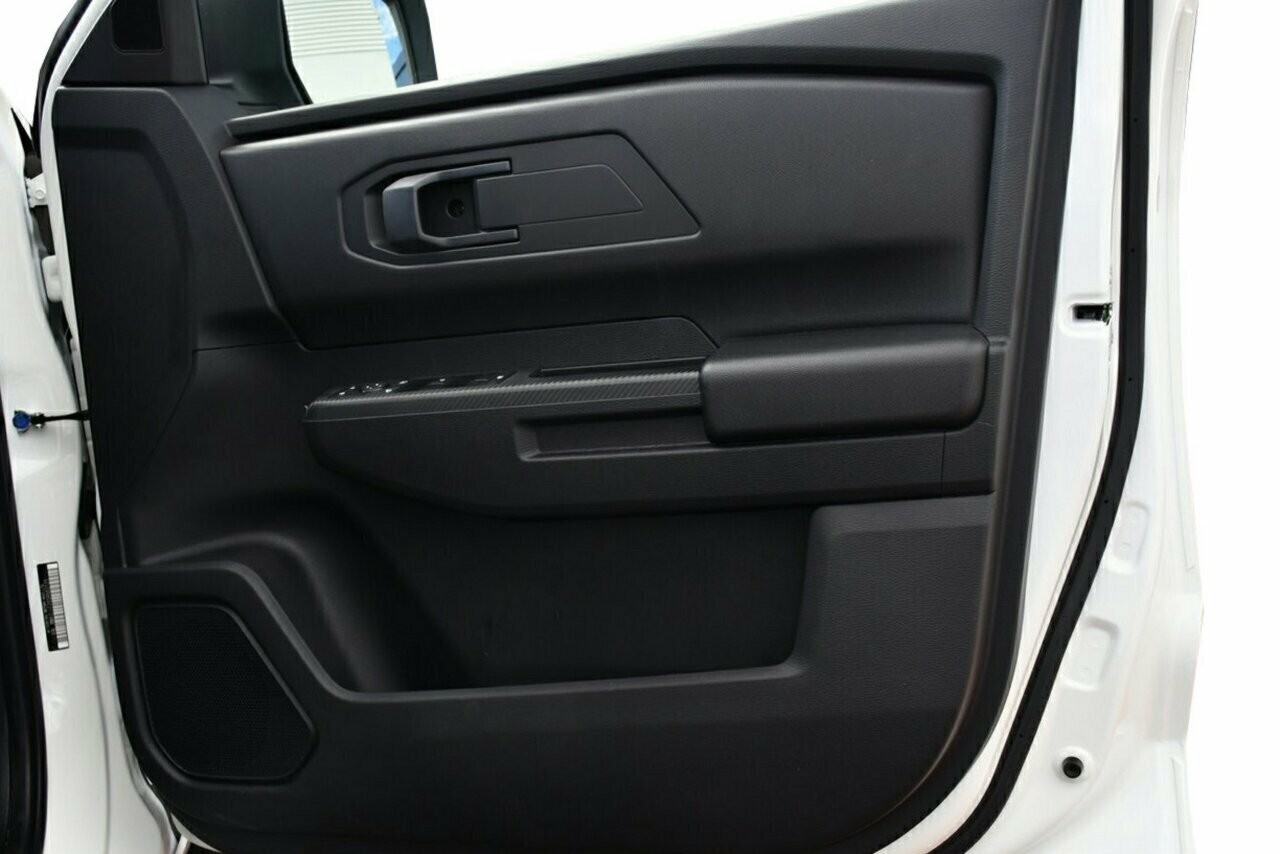 Mitsubishi Triton image 3