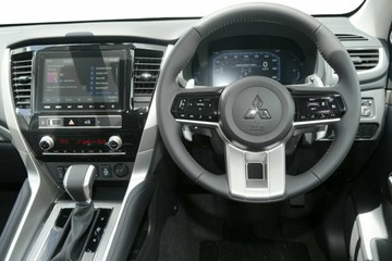 https://vehicle-cdn.autoleague.cloud/14470_118887_7.jpg