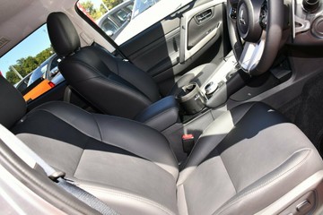 https://vehicle-cdn.autoleague.cloud/14470_118901_9.jpg