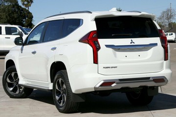 https://vehicle-cdn.autoleague.cloud/14470_118910_3.jpg