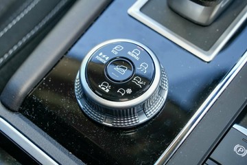 https://vehicle-cdn.autoleague.cloud/14470_118937_17.jpg