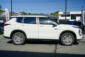 https://vehicle-cdn.autoleague.cloud/14470_118937_2.jpg