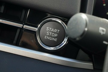 https://vehicle-cdn.autoleague.cloud/14470_118973_14.jpg