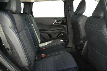 https://vehicle-cdn.autoleague.cloud/14470_118973_6.jpg