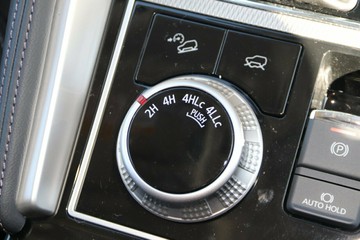https://vehicle-cdn.autoleague.cloud/14470_118976_14.jpg