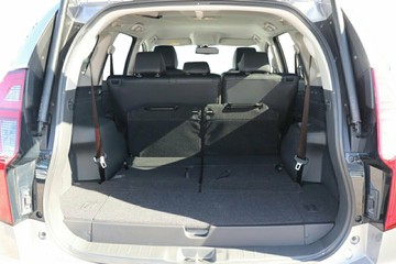 https://vehicle-cdn.autoleague.cloud/14470_118976_19.jpg